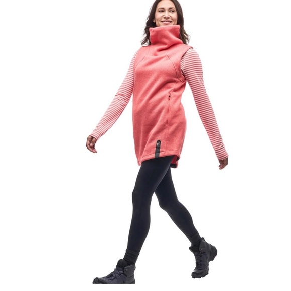 Indyeva Toga pullover NWOT - Picture 2 of 8